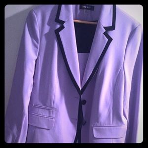 Suit. Dress w/jacket Purple/black great condition.